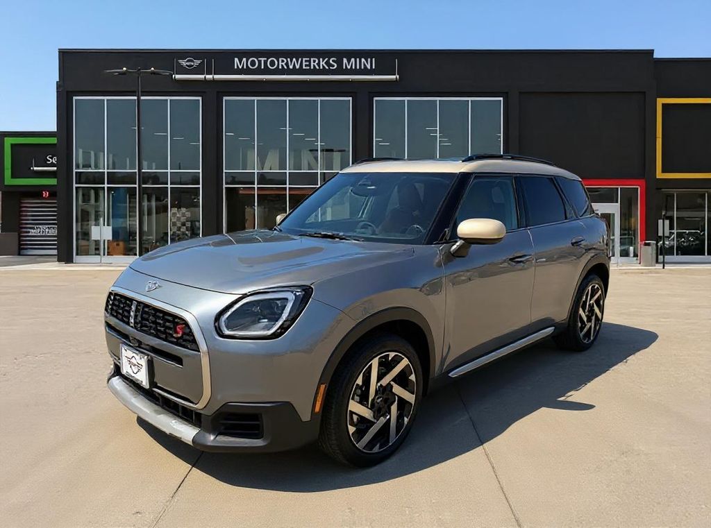 2026 MINI Countryman S's photo