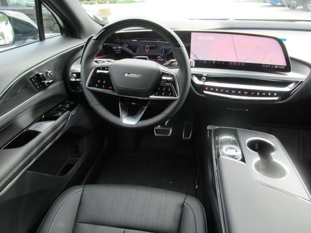 2026 Cadillac Lyriq photo 14