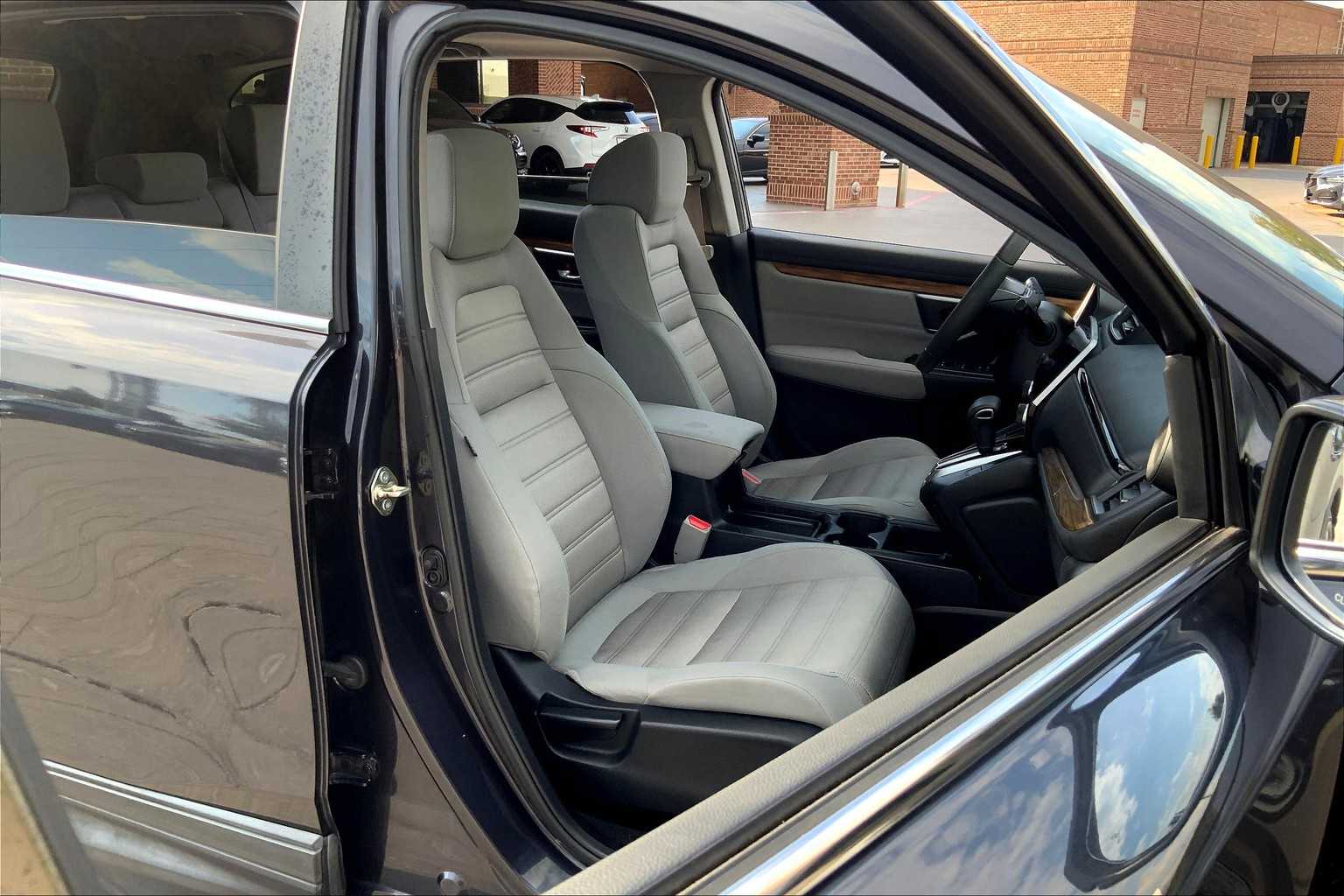 2017 Honda CR-V EX photo 8