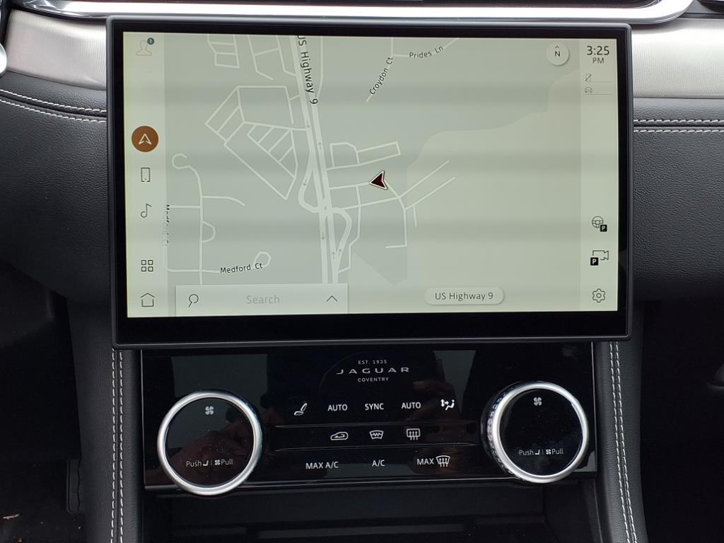 2026 Jaguar F-PACE P250 R-Dynamic S photo 12