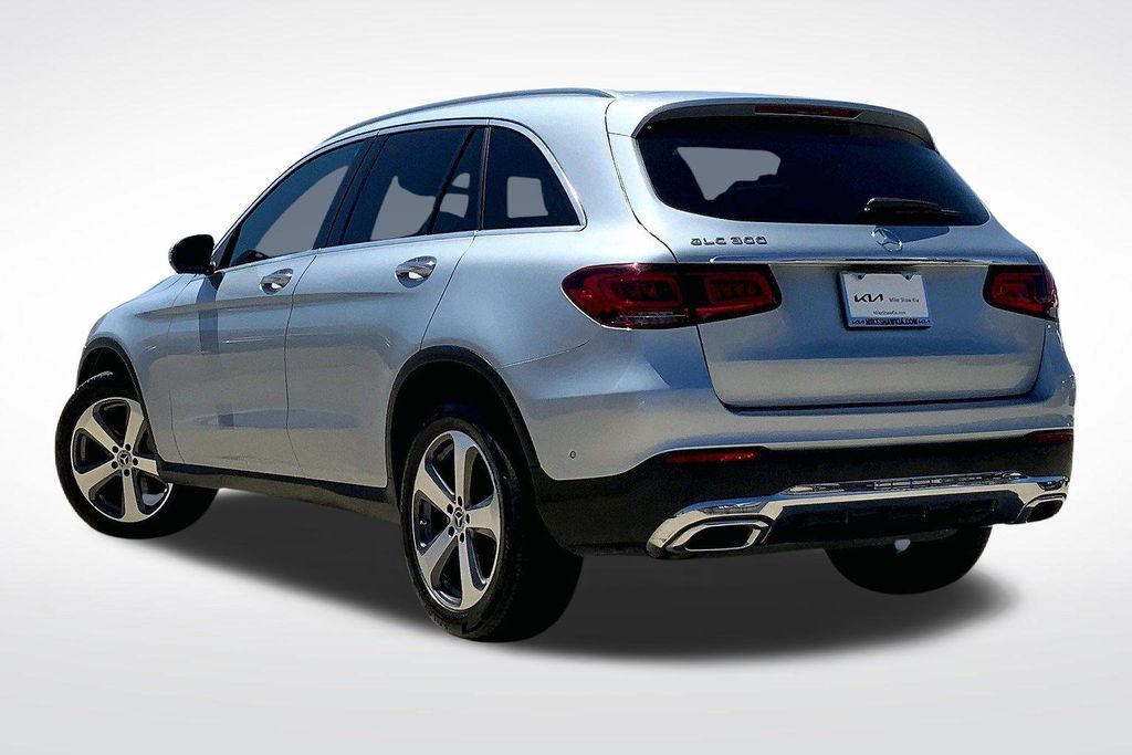 2022 Mercedes Benz GLC 300 photo 7