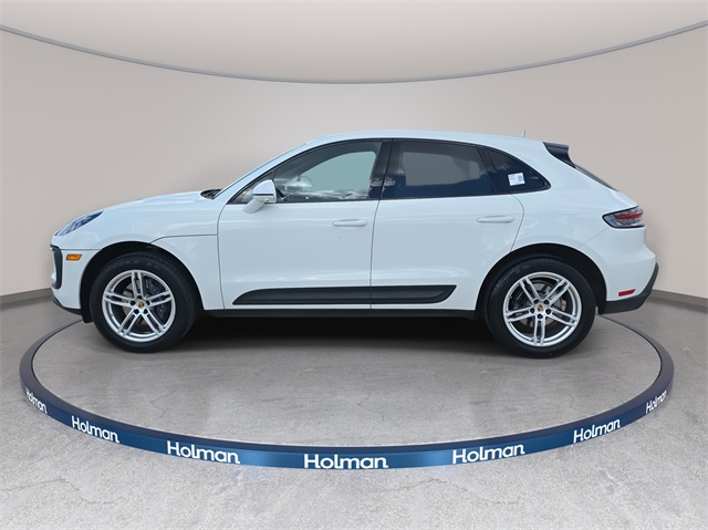 2022 Porsche Macan Base photo 8