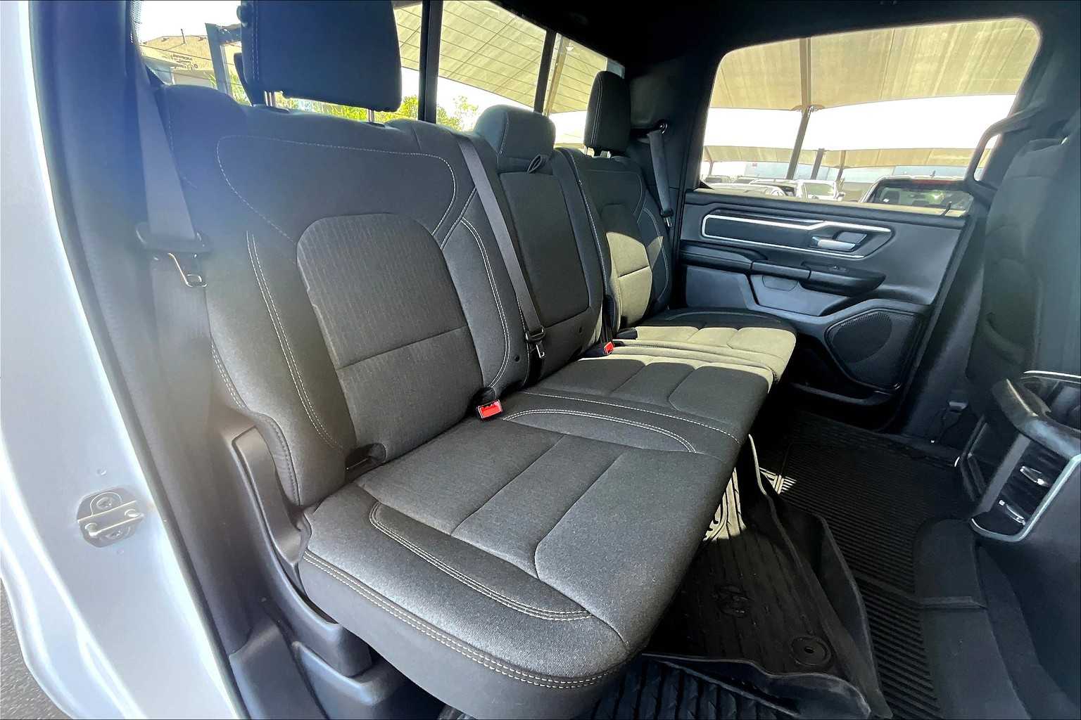 2022 Ram 1500 Big Horn photo 15