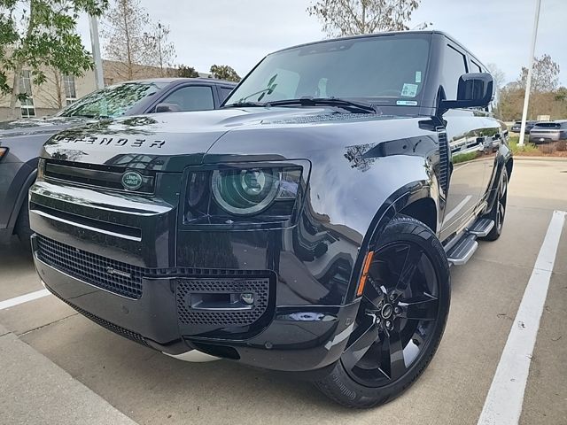 2023 Land Rover Defender X-Dynamic SE's photo