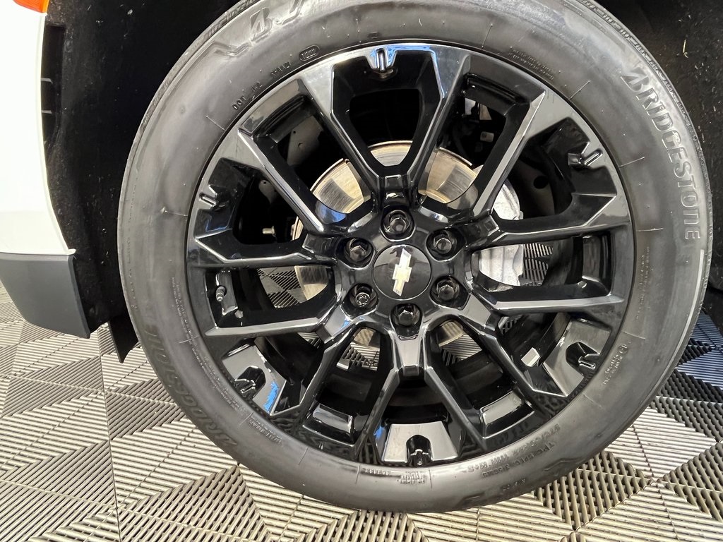 2023 Chevrolet Tahoe Premier photo 12