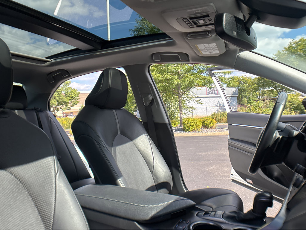 2024 Toyota Camry XSE V6 photo 21