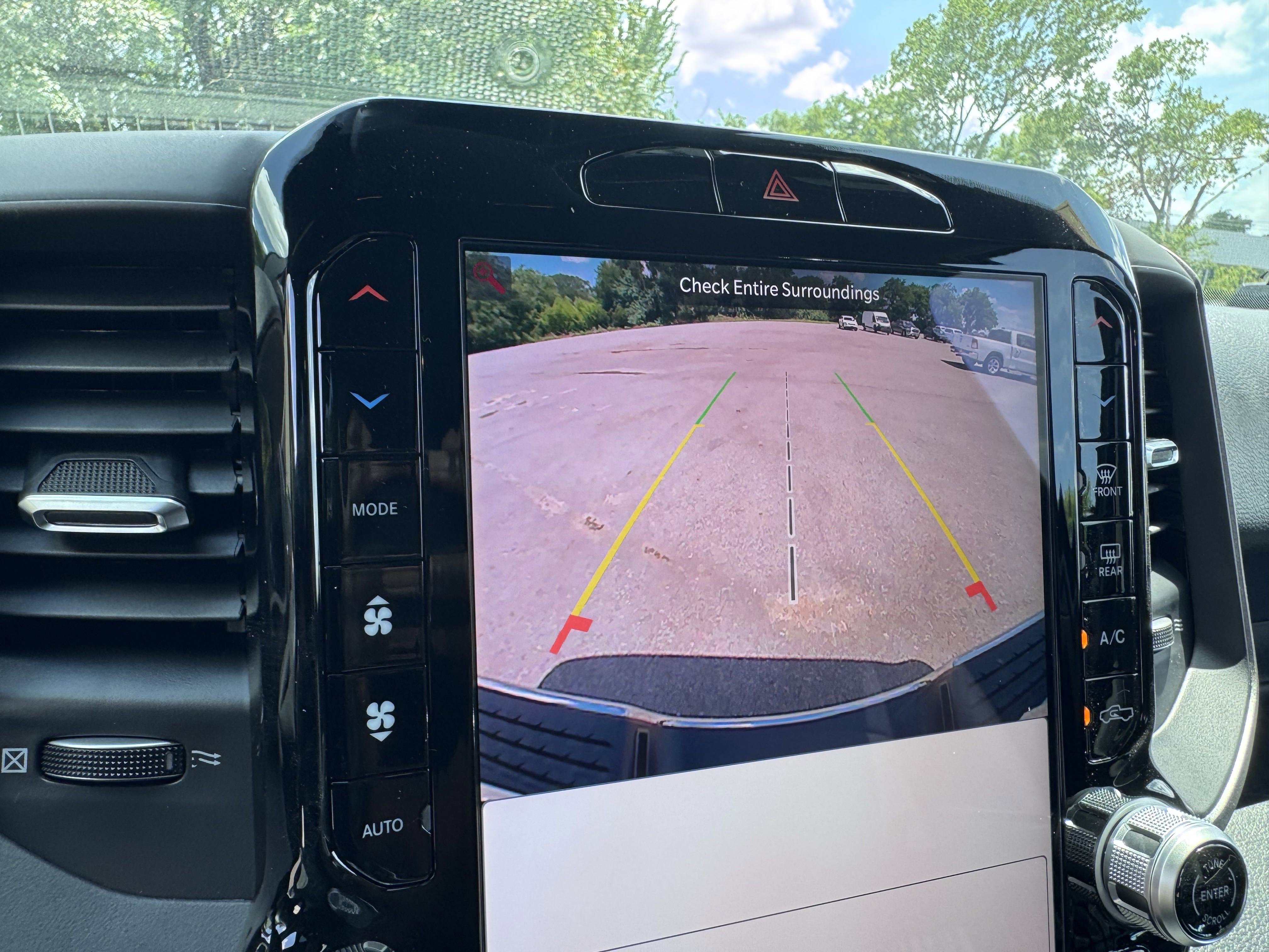 2025 Ram 2500 Tradesman photo 6