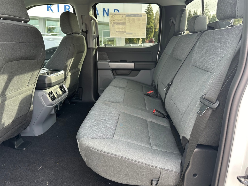 2024 Ford F-150 XLT photo 16