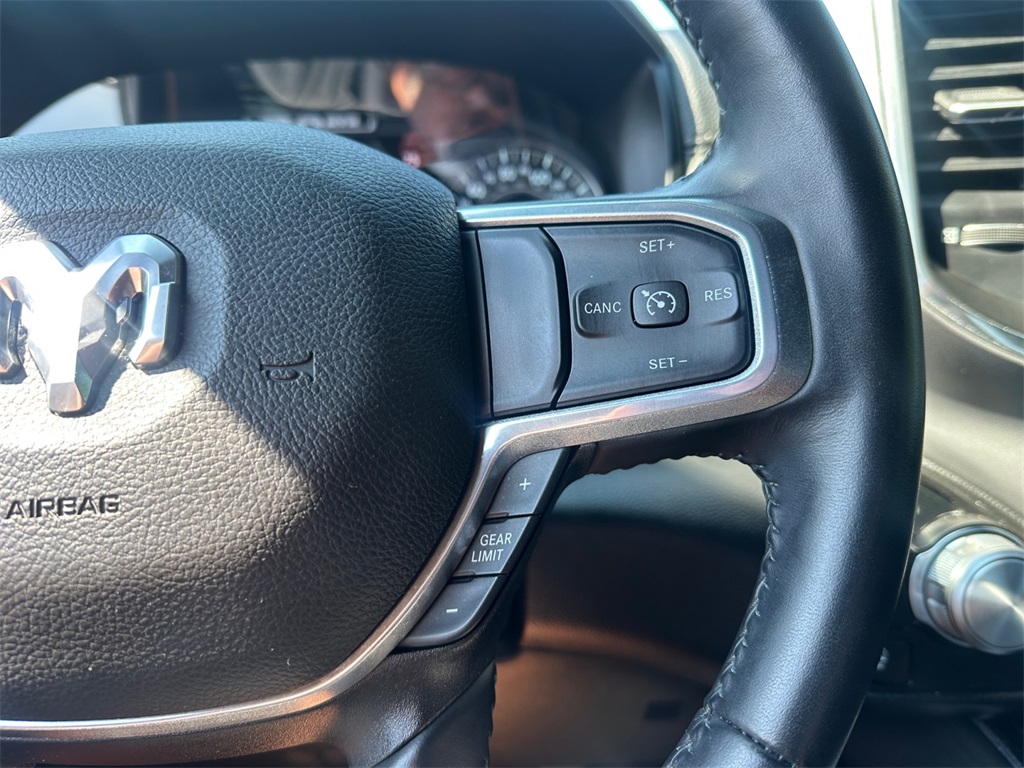 2022 Ram 1500 Laramie photo 29
