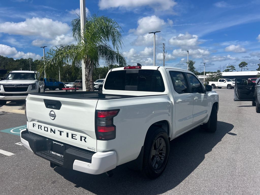 2026 Nissan Frontier SV photo 6