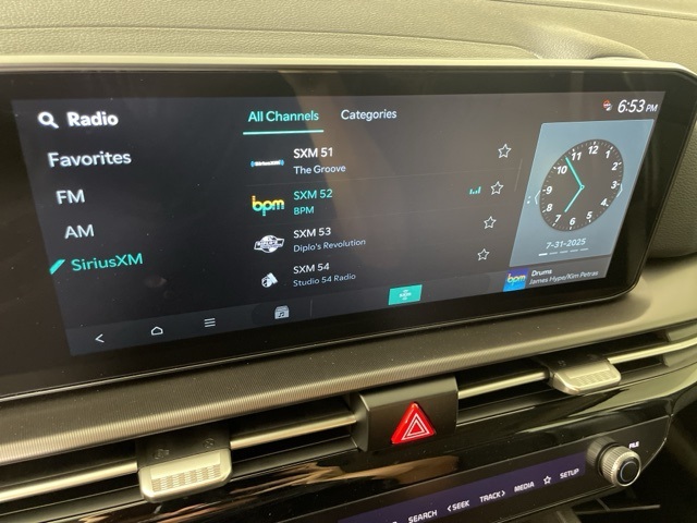 2026 Kia Sportage EX photo 22