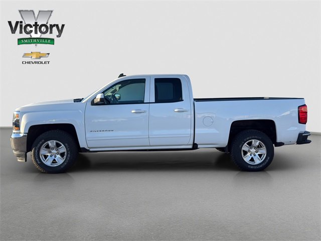 2016 Chevrolet Silverado 1500 LT photo 3