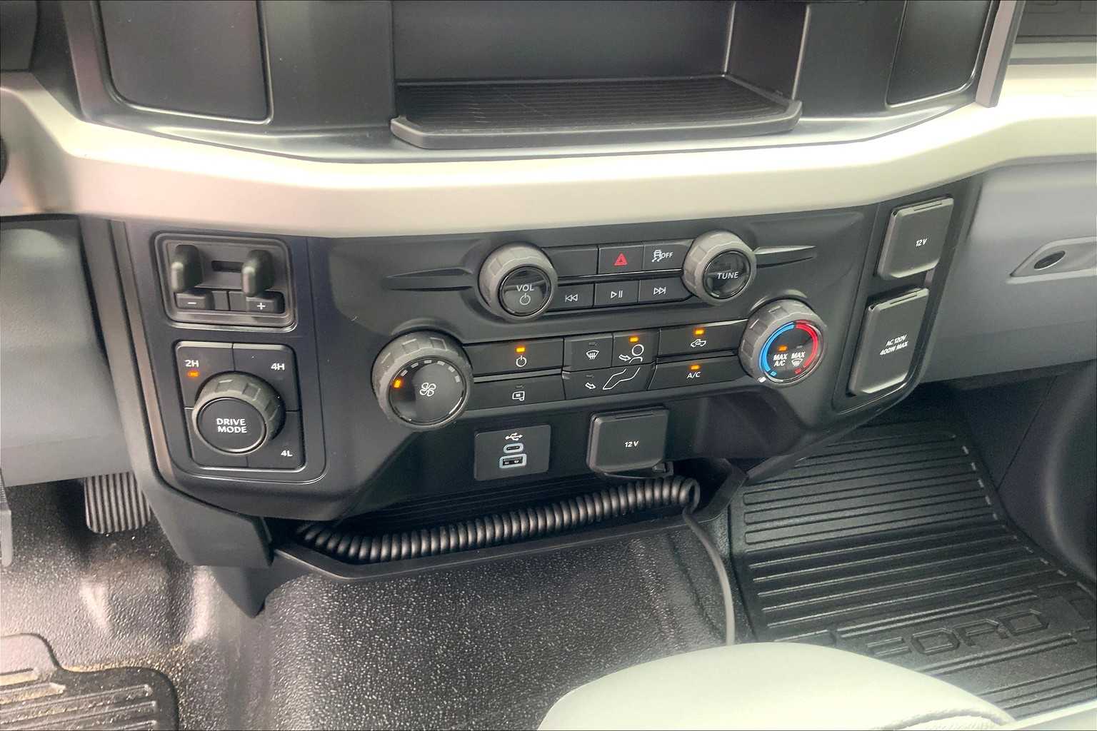 2025 Ford F-350 XL photo 14