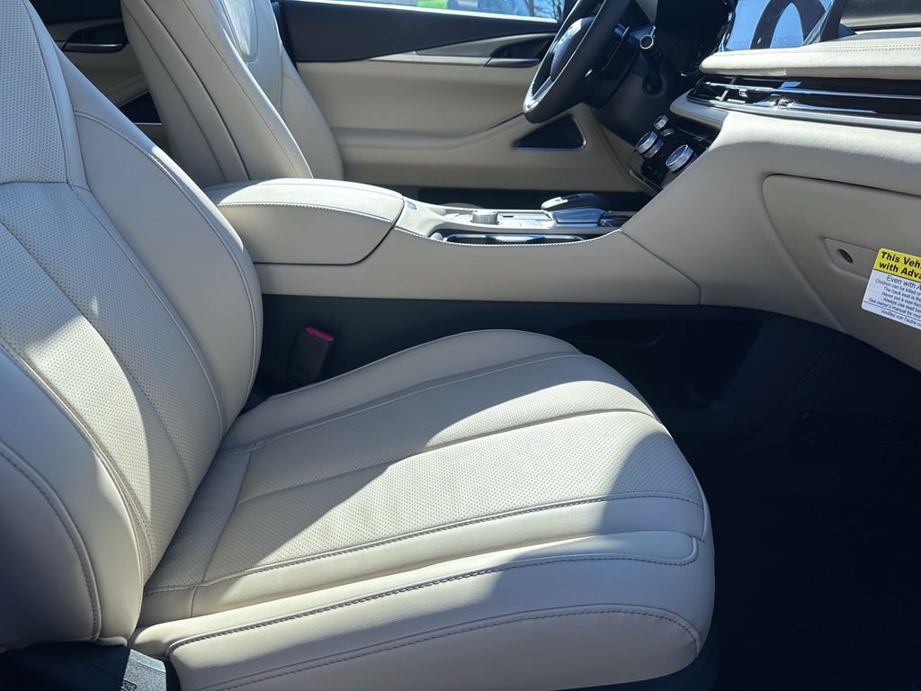 2025 Infiniti QX60 Luxe photo 34