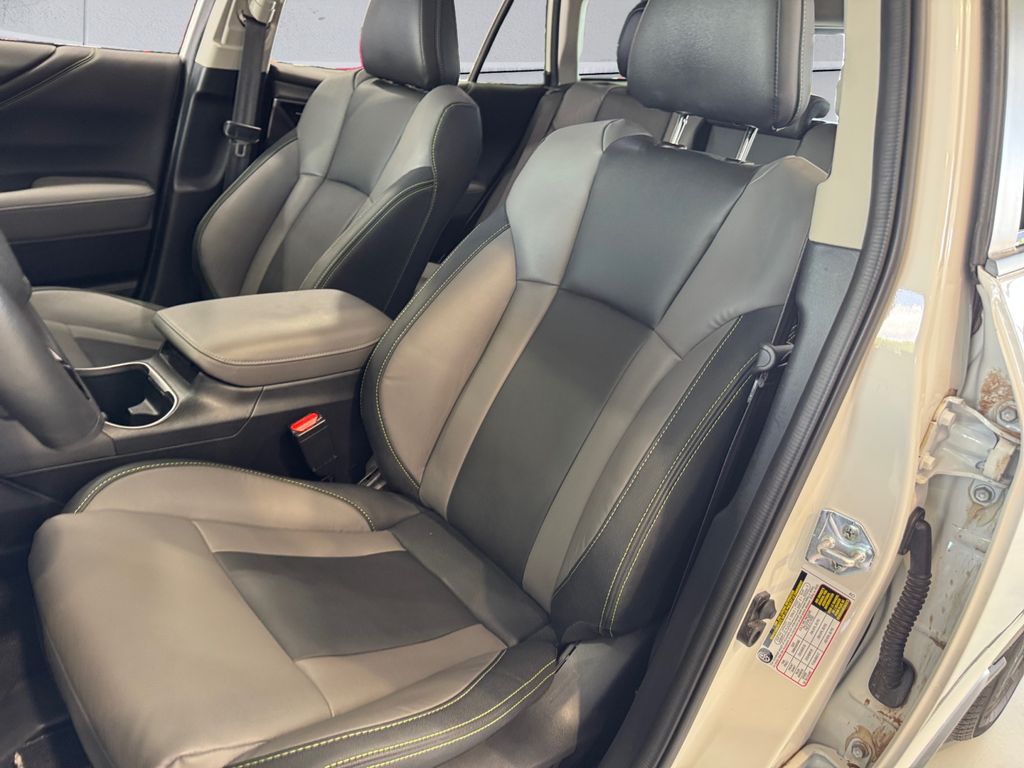 2025 Subaru Outback Onyx Edition photo 8