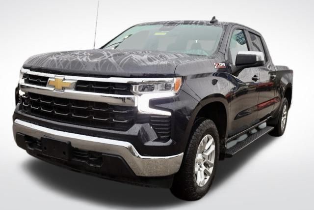 2022 Chevrolet Silverado 1500 LT photo 4