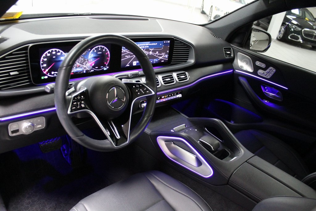 2024 Mercedes Benz GLE 450 4MATIC photo 4