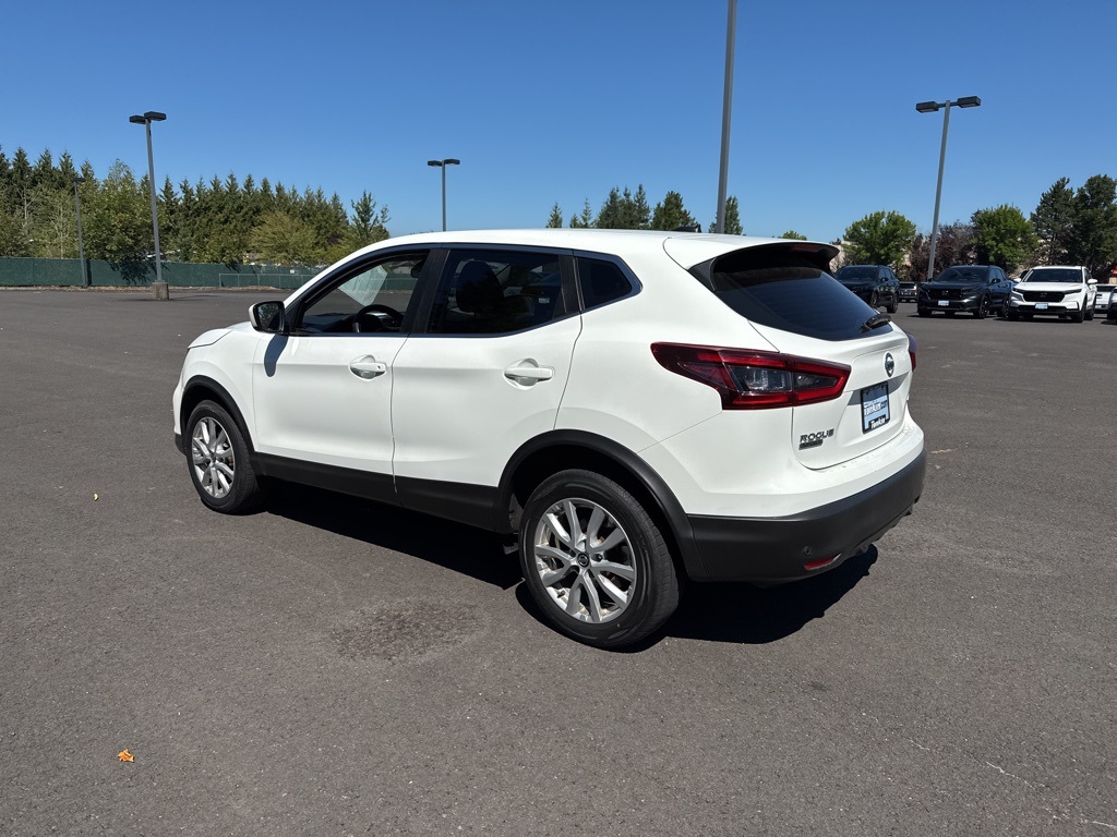 2021 Nissan Rogue Sport S photo 5