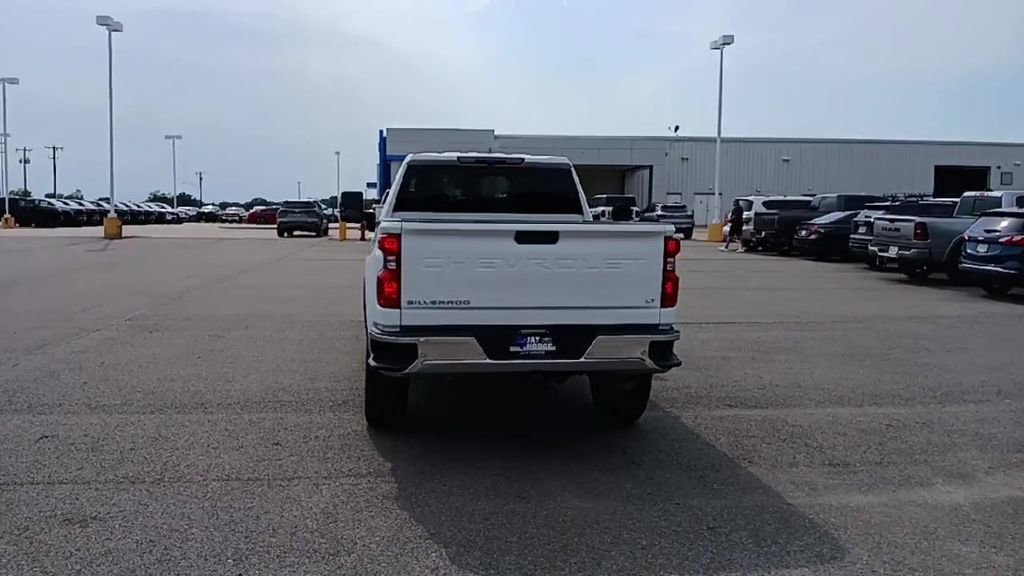 2024 Chevrolet Silverado 2500HD LT photo 6
