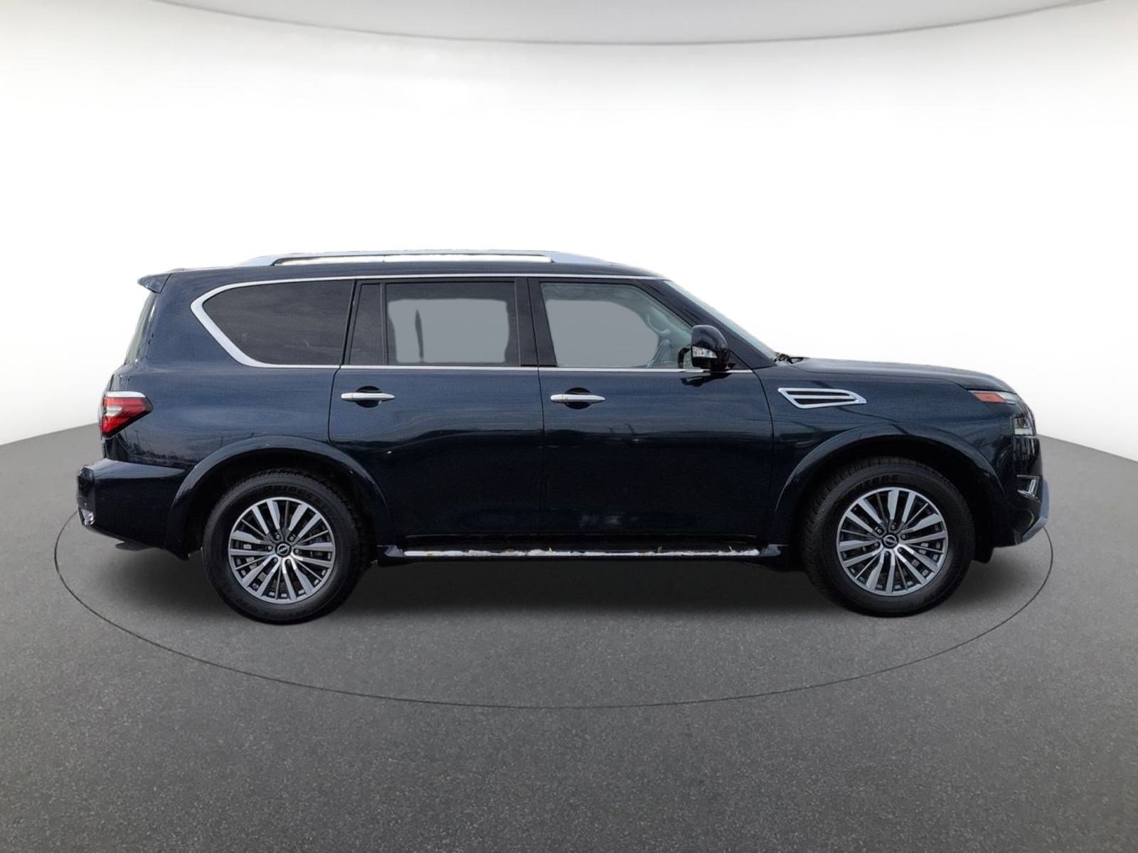 2024 Nissan Armada SL photo 4