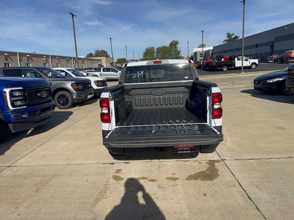 2025 Ford Maverick Lariat photo 3