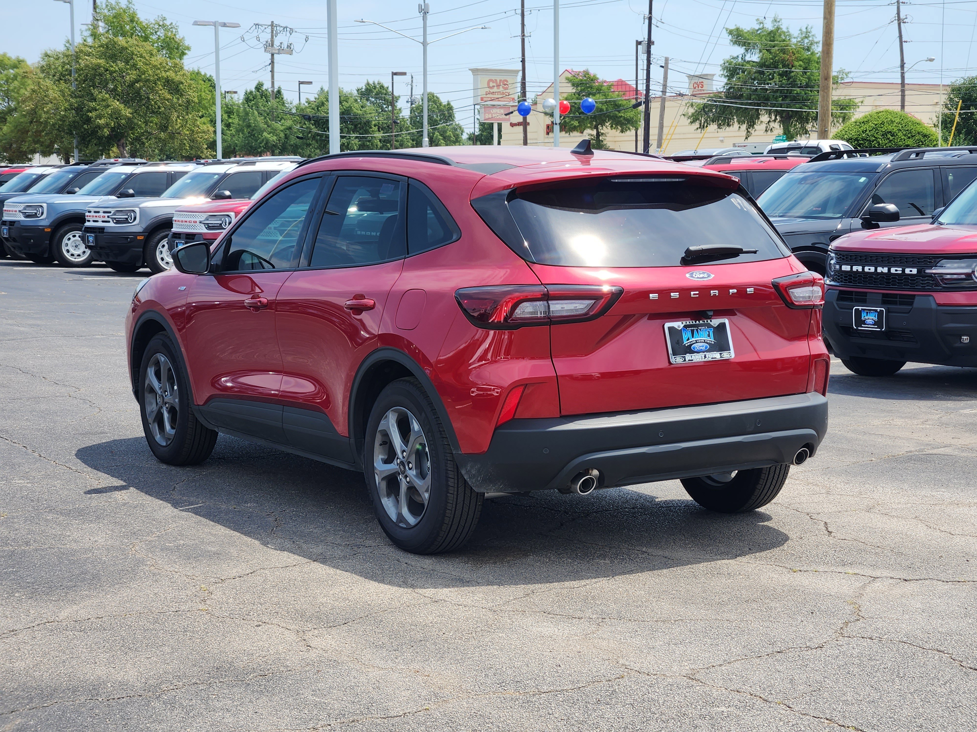 New 2025 Rapid Red Metallic Tinted Cc Ford ST-Line image 3