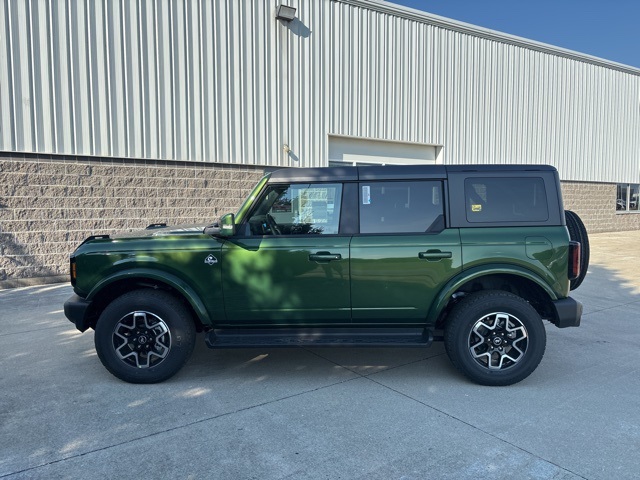 2025 Ford Bronco Outer Banks photo 7