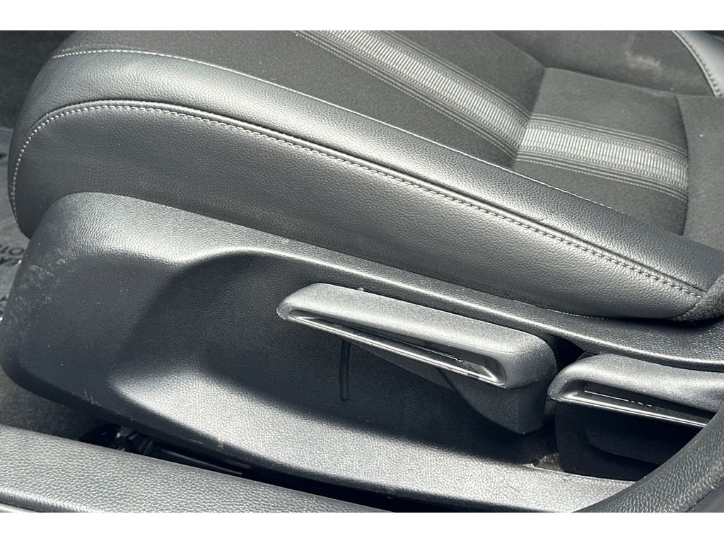 2024 Honda Civic Sport photo 13