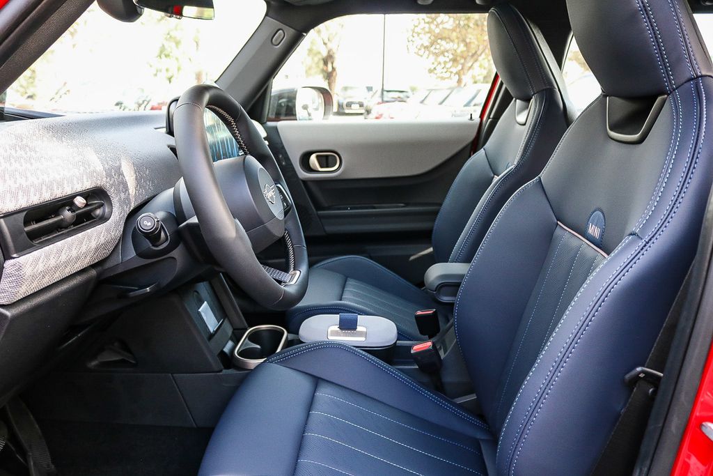2026 Mini Cooper 4 Door Hardtop Signature photo 15