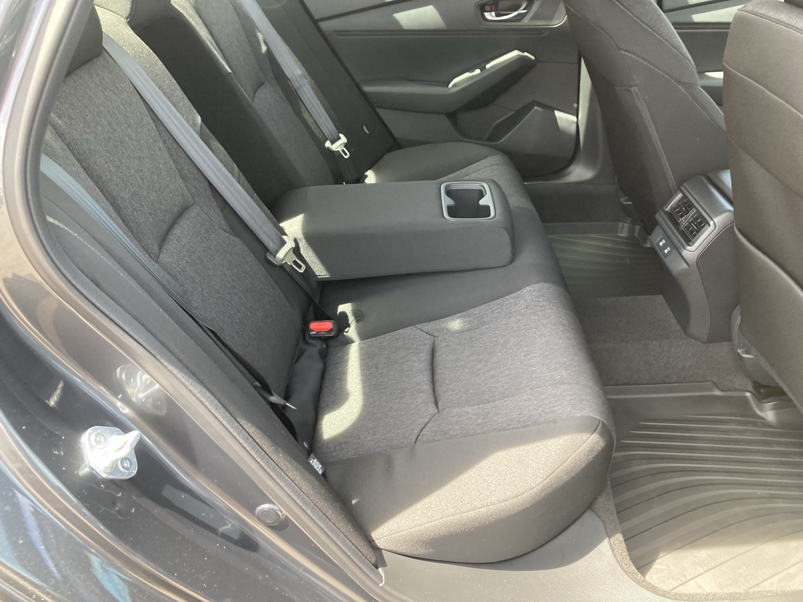 2025 Honda Accord SE photo 36