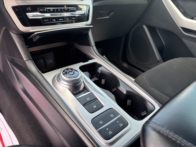 2021 Ford Explorer XLT photo 16