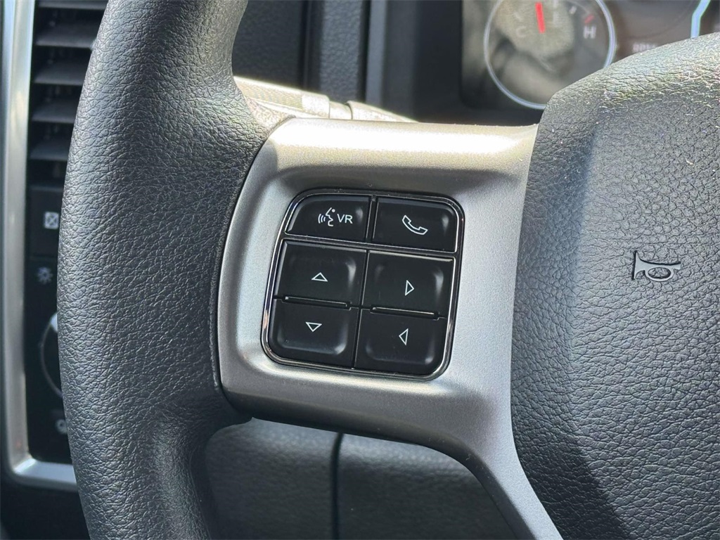 2022 Ram 1500 Classic Warlock photo 22