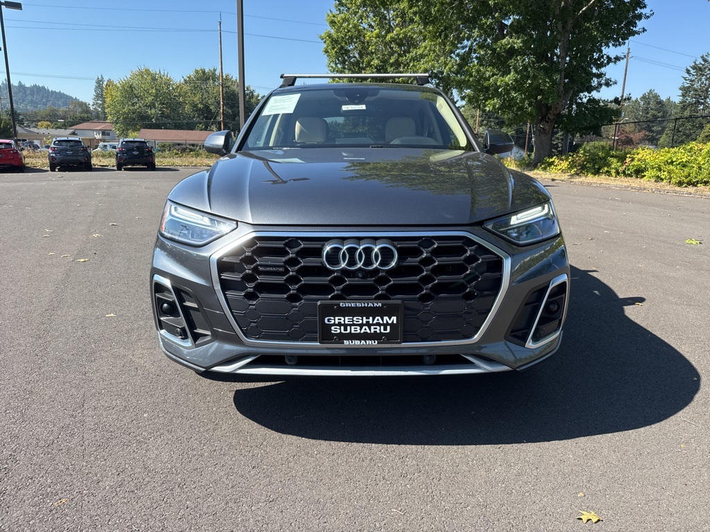 2023 Audi Q5 45 S line Premium photo 2