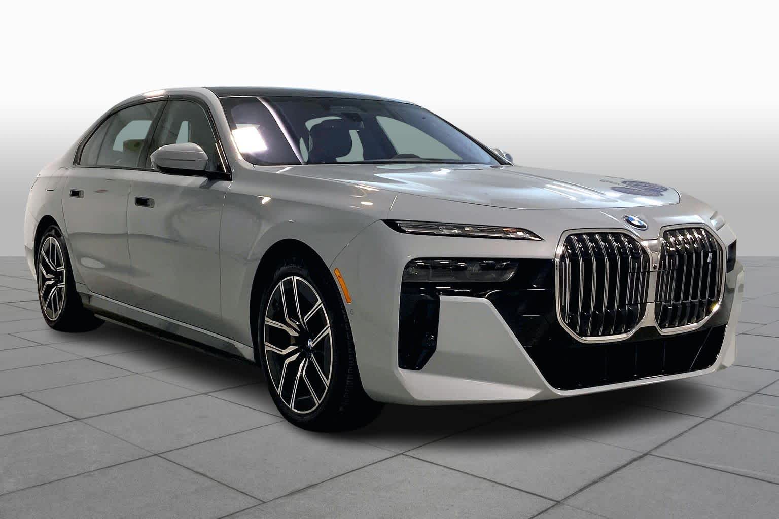 Used 2023 BMW i7 Base with VIN WBY53EJ03PCN06647 for sale in Kansas City