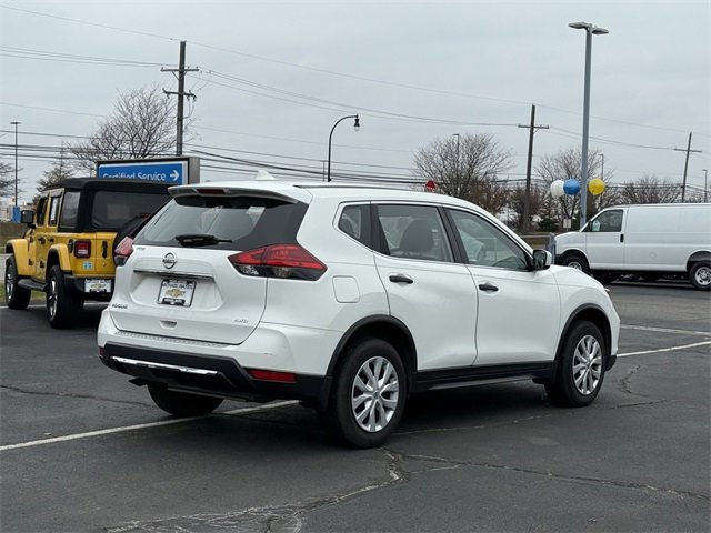 2017 Nissan Rogue S photo 4