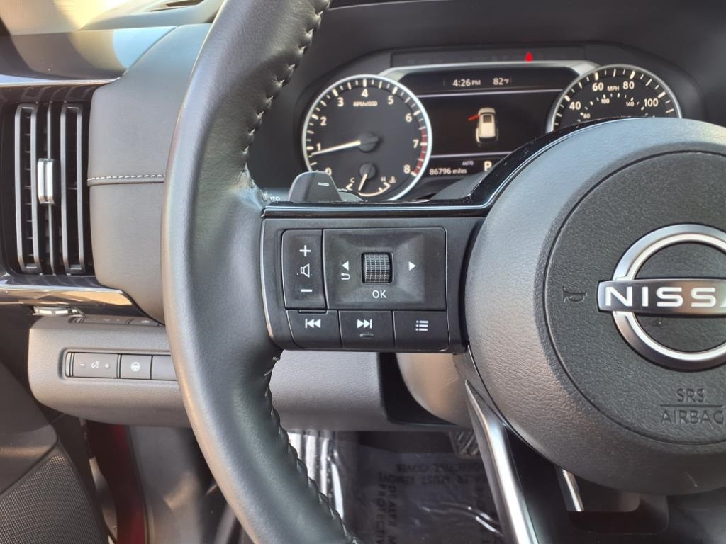 2022 Nissan Pathfinder SV photo 16
