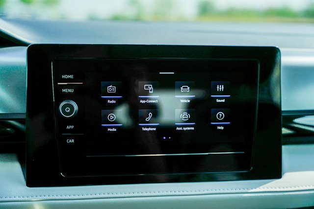 2025 Volkswagen Taos S photo 14