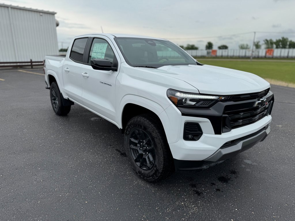 2025 Chevrolet Colorado Z71 photo 7