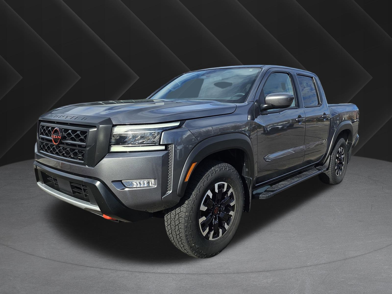 2024 Nissan Frontier PRO-4X's photo