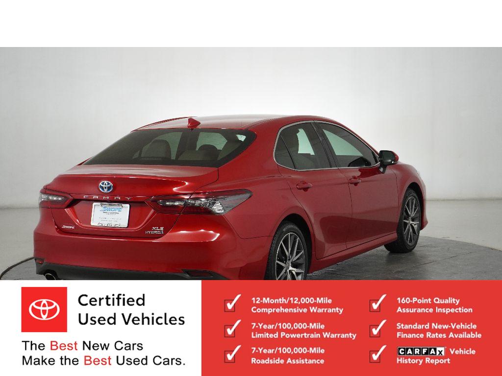 2024 Toyota Camry Hybrid XLE photo 3