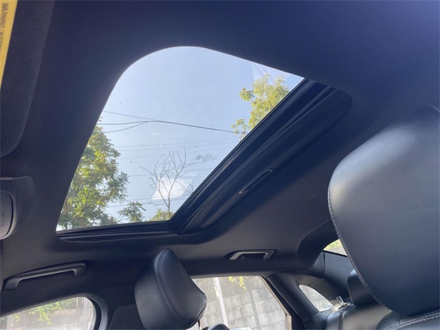 2020 Lincoln MKZ Reserve photo 13