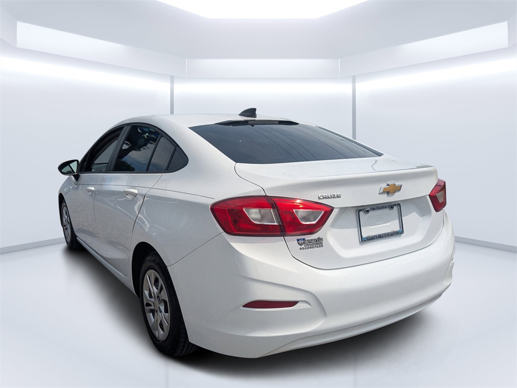 2019 Chevrolet Cruze LS photo 5