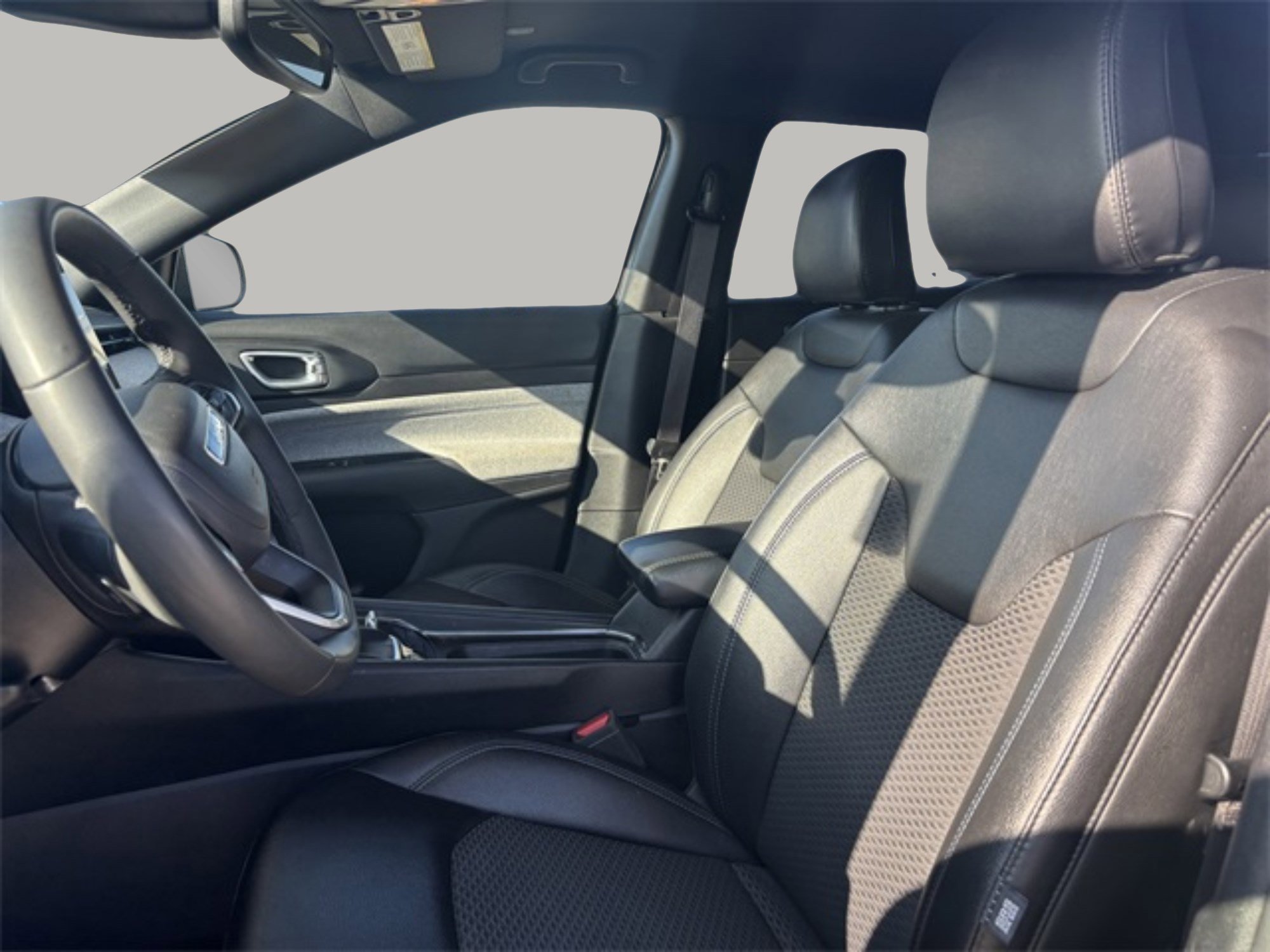 2024 Jeep Compass Latitude photo 9