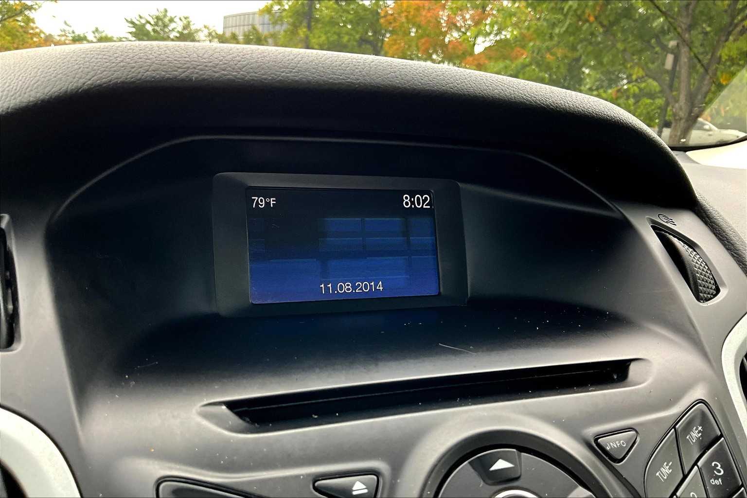 2014 Ford Focus SE photo 23