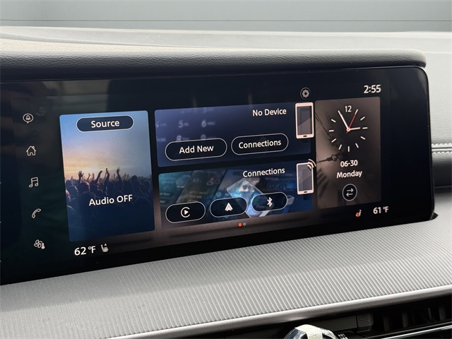 2025 Nissan Murano SV photo 17