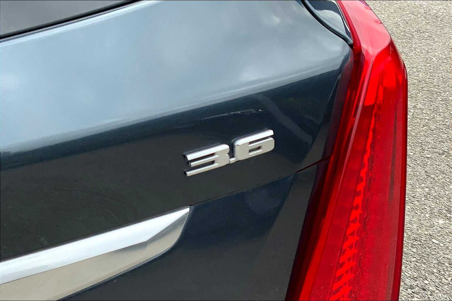 2019 Cadillac XT5 Luxury photo 9