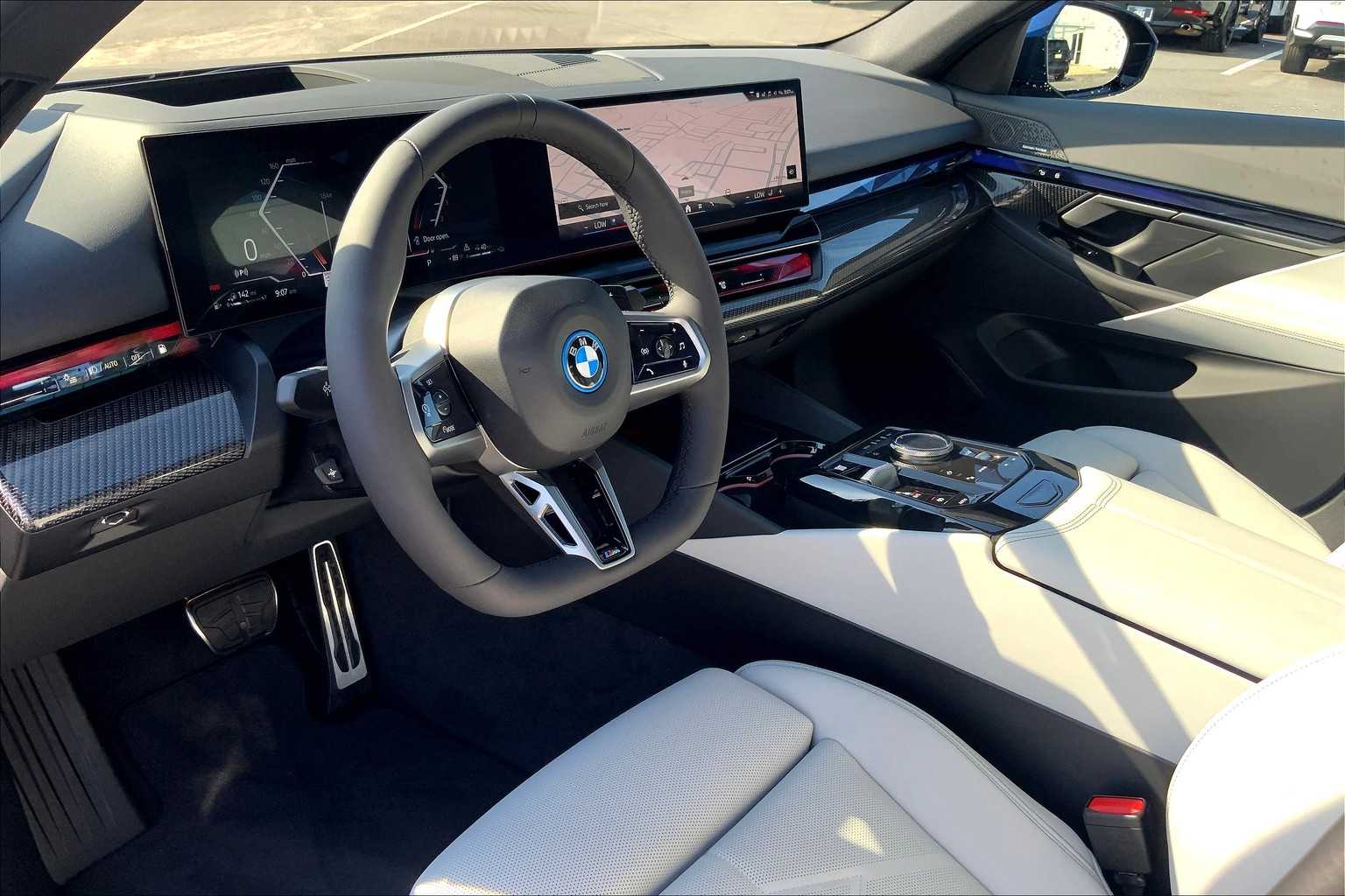 2026 Bmw 550e xDrive photo 7