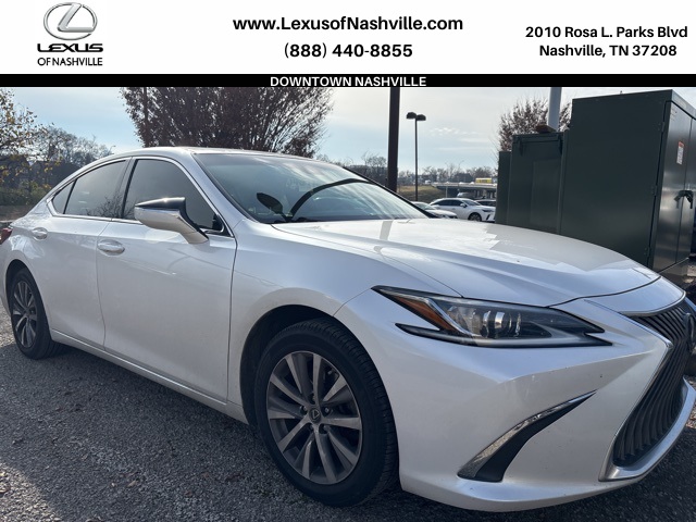 2020 Lexus ES 350's photo