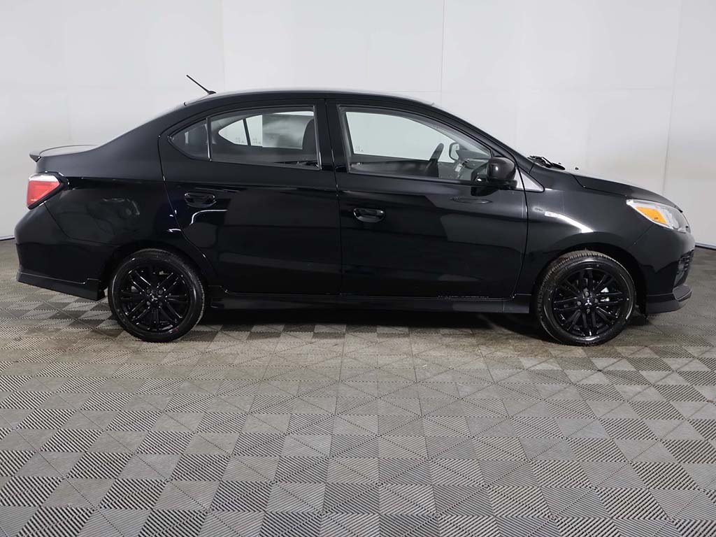 2024 Mitsubishi Mirage G4 Black Edition photo 13