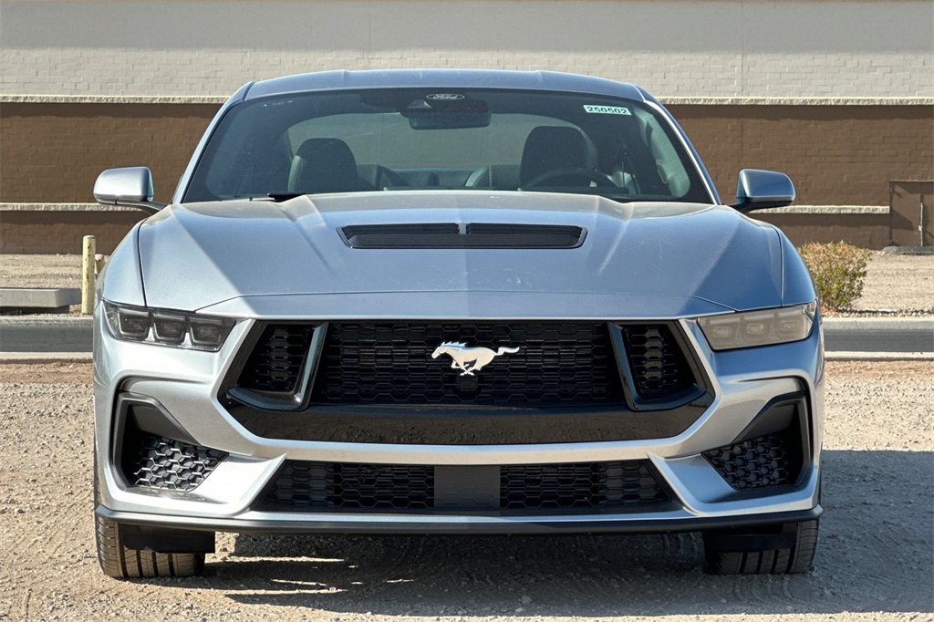 2025 Ford Mustang GT photo 6